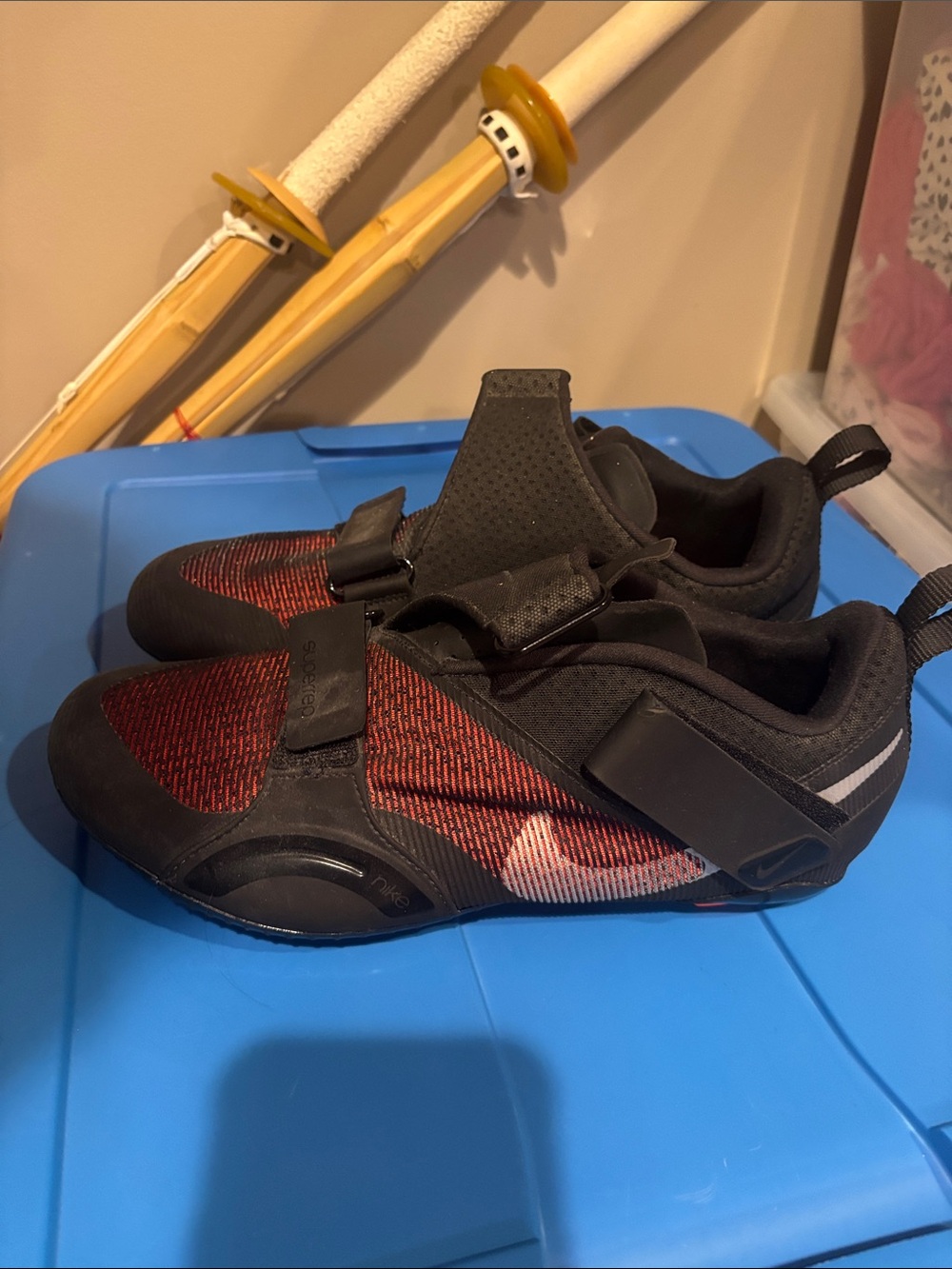 Nike womens Peloton bike sneakers size 11.5
